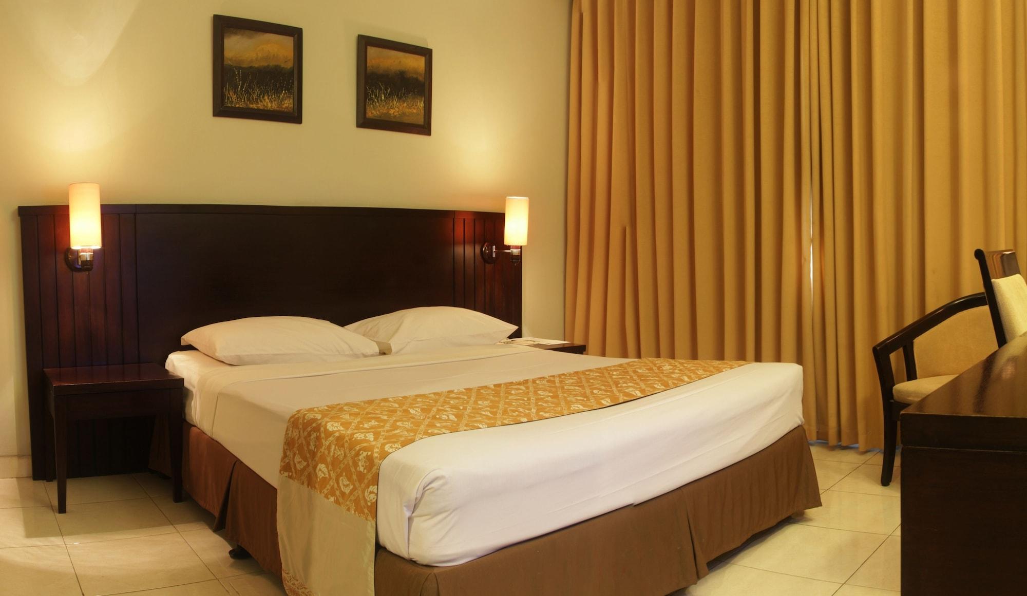 Sari Ater Hotel & Resort Чиатер Экстерьер фото