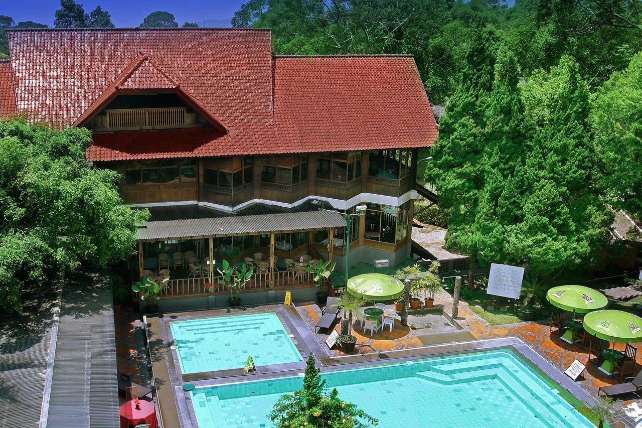 Sari Ater Hotel & Resort Чиатер Экстерьер фото